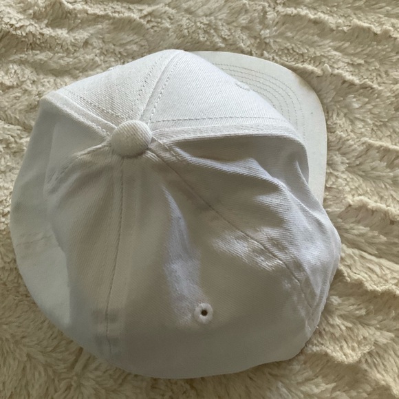 University Miami white cap - Picture 4 of 7